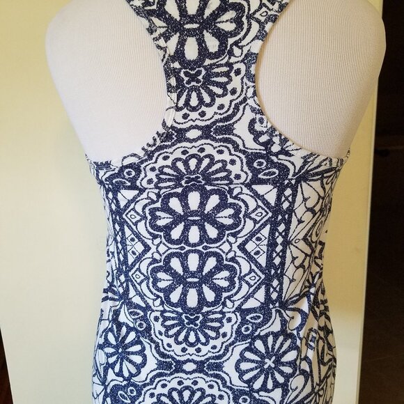 American Eagle T back tank sz M - Picture 3 of 3
